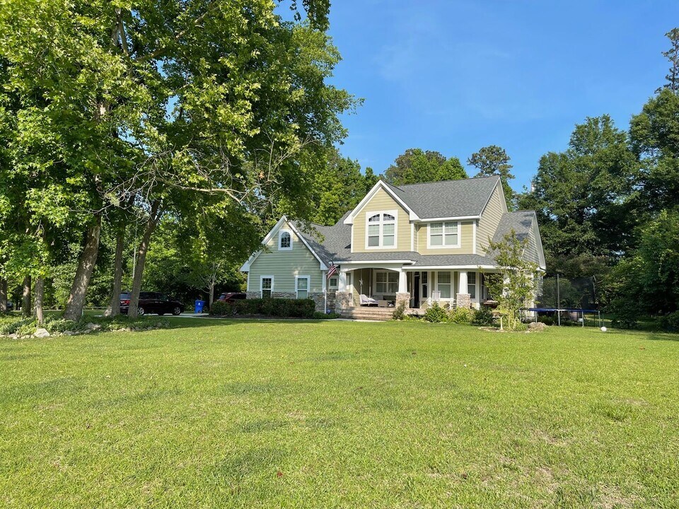 5004 Birds View Ct in Castle Hayne, NC - Building Photo