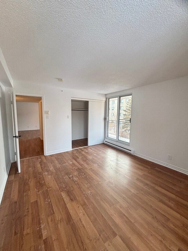 Chateau Beaurivage in Montréal, QC - Building Photo - Building Photo