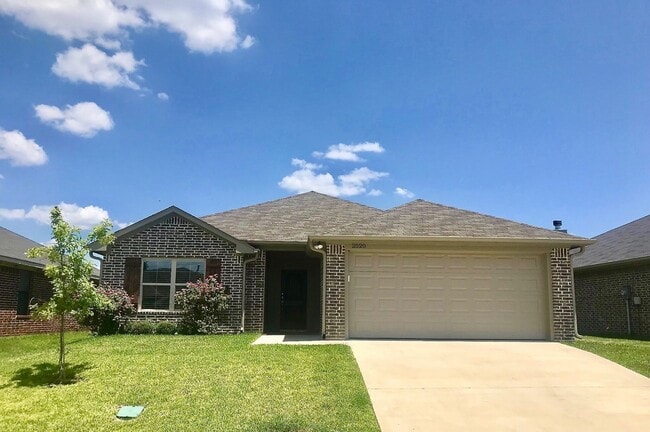 property at 2520 Meadowglen Ct
