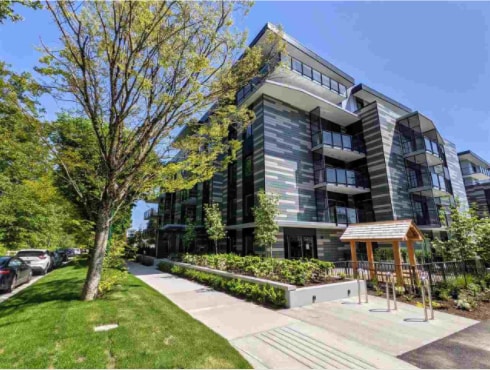 property at 488 W 58th Ave