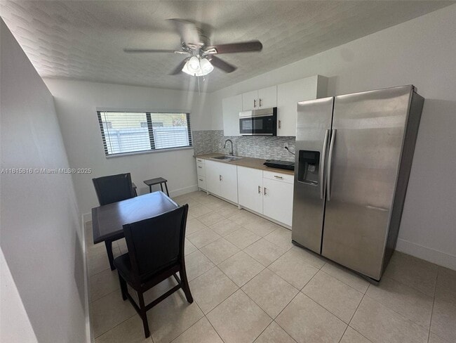 property at 14460 SW 289th St