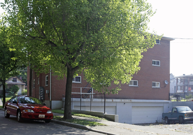 119 Patterson St in Cincinnati, OH - Foto de edificio - Building Photo