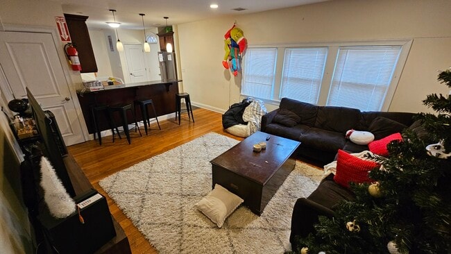 44 Greycliff Rd, Unit 2