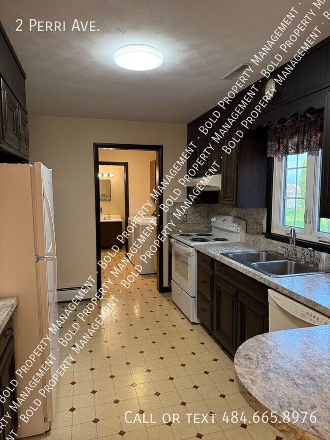 2 Perri Ave in Myerstown, PA - Building Photo - Building Photo