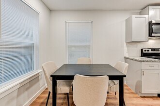 1017 North Ln in Houston, TX - Building Photo - Building Photo