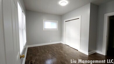 1029 N Holmes Ave in Indianapolis, IN - Foto de edificio - Building Photo