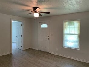 1916 Liberty St in Bonham, TX - Building Photo - Building Photo