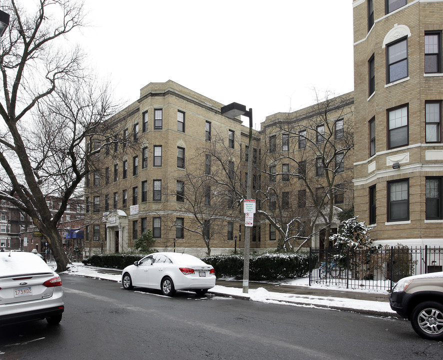 56-58 Queensberry Street in Boston, MA - Building Photo