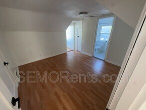 6740 Robbins Ave in St. Louis, MO - Building Photo - Building Photo