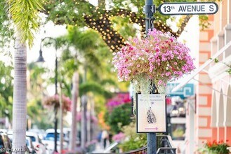 239 Torrey Pines Point in Naples, FL - Building Photo - Building Photo