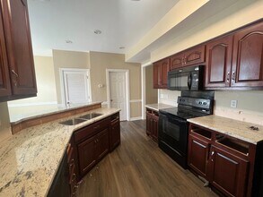 1440 Wind Ridge Ave in Bowling Green, KY - Building Photo - Building Photo