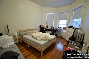 5 Walbridge St in Boston, MA - Building Photo