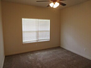 2119 9th St in Lubbock, TX - Foto de edificio - Building Photo