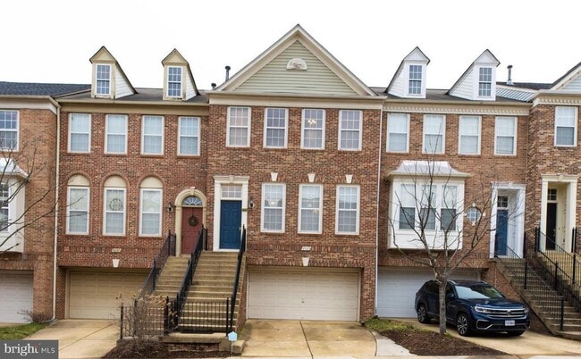 4609 Fair Valley Dr