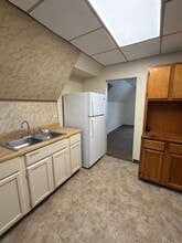 240 1/2 E Bowman St in Wooster, OH - Building Photo - Building Photo