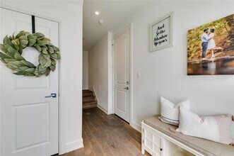 5202 Capitol Ave in Dallas, TX - Building Photo - Building Photo