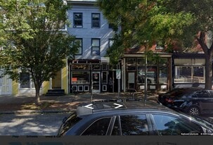 403-405 Walnut St in Harrisburg, PA - Building Photo