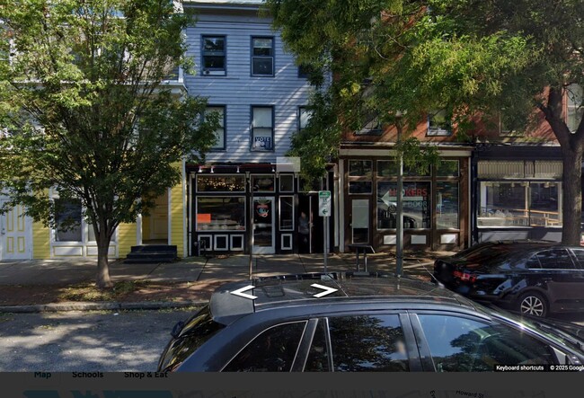 property at 403-405 Walnut St