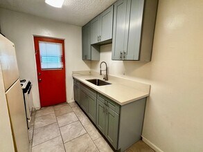 169 Glover Ave in Chula Vista, CA - Building Photo - Building Photo