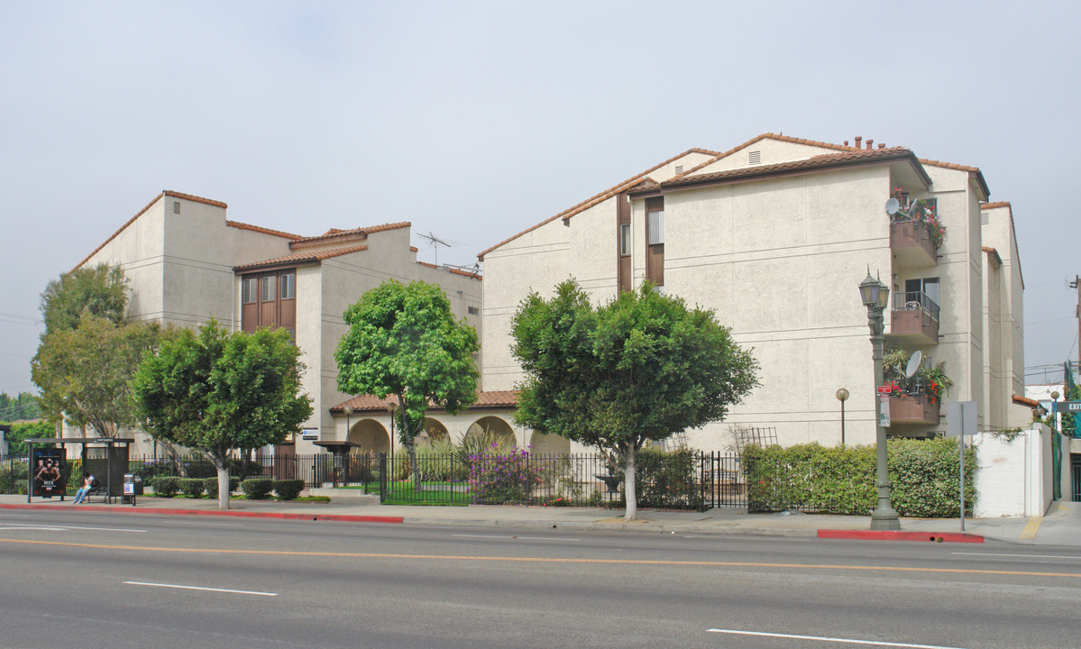 Beverly Park Senior in Los Angeles, CA - Foto de edificio