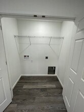 409 E Doxey St in Strafford, MO - Building Photo - Building Photo