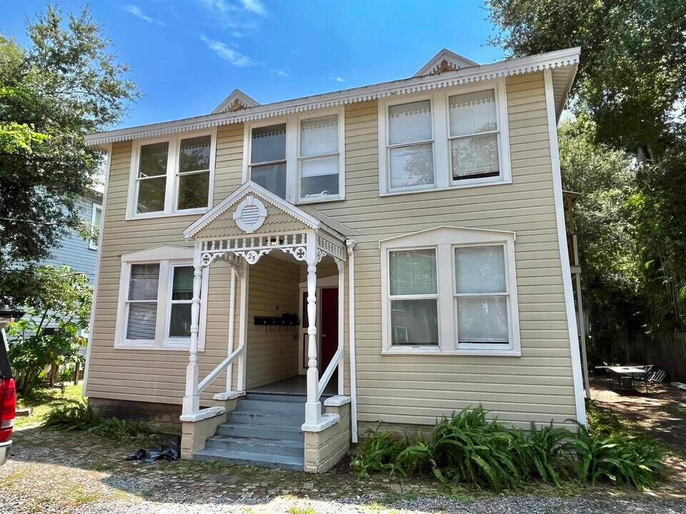 25 Desoto Pl, Unit 3 in St. Augustine, FL - Building Photo
