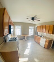 634 East St in New Britain, CT - Building Photo - Building Photo