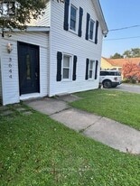 3644 Elm St in Fort Erie, ON - Building Photo