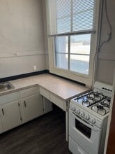 304 N Main St in Mitchell, SD - Building Photo - Building Photo