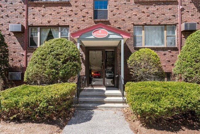 52 Swanson Ct in Boxborough, MA - Building Photo - Building Photo