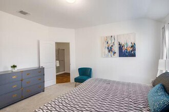 3609 Batson Dr in Austin, TX - Building Photo - Building Photo
