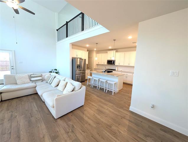 property at 716 Blakelys Wy