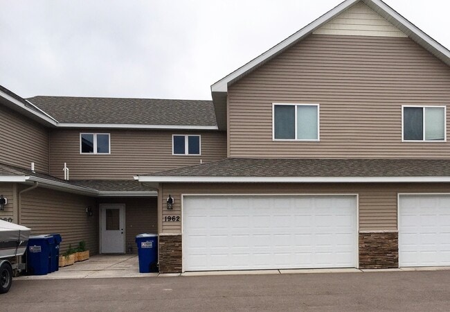 property at 1962 Peach Dr NE