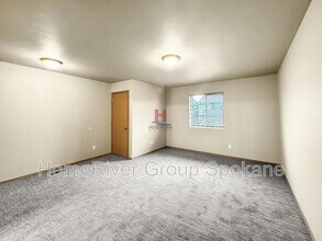 2716 N Fox Rd in Spokane Valley, WA - Building Photo - Building Photo