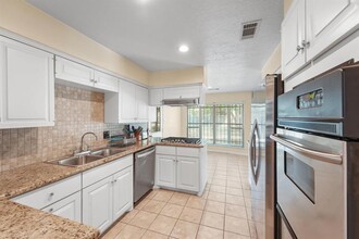 4130 Regency Dr in Houston, TX - Building Photo - Building Photo