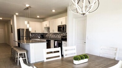 5114 Armina Pl in Fort Pierce, FL - Building Photo - Building Photo