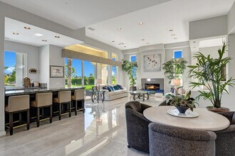 336 Tomahawk Dr in Palm Desert, CA - Building Photo - Building Photo