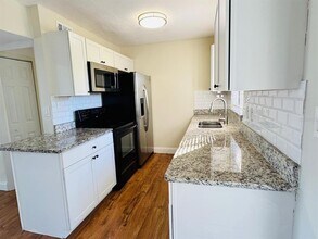 7024 Moderna Way in Orlando, FL - Building Photo - Building Photo