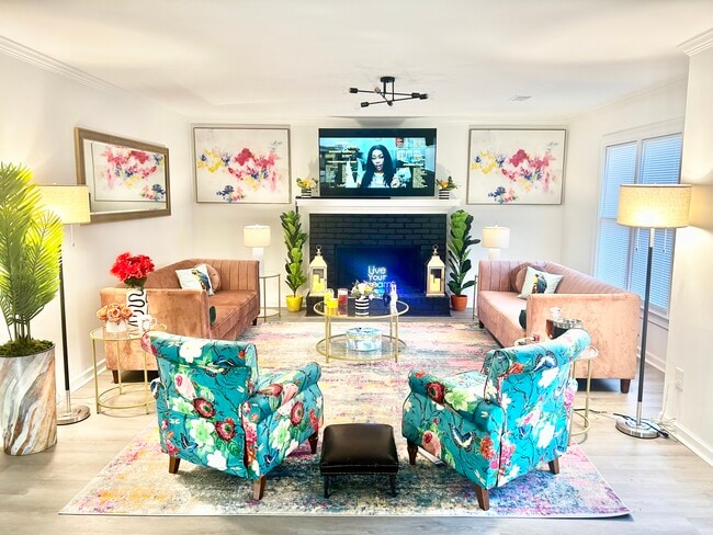 property at 225 Whitehurst Way
