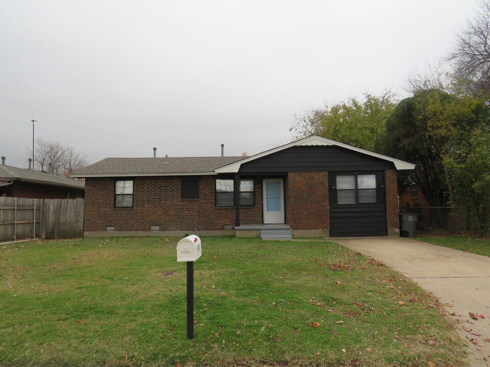 6108 NW Euclid Ave in Lawton, OK - Building Photo