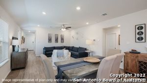 5528 Trinity Run in San Antonio, TX - Building Photo - Building Photo