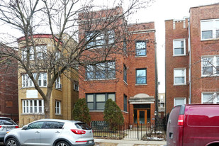 7727 N Marshfield Ave Apartments