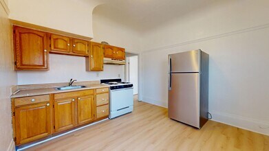 1446 1st Ave in Oakland, CA - Building Photo - Building Photo