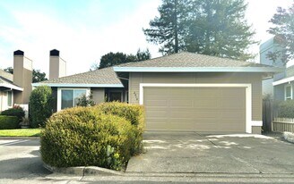 2314 Sierra Creek Cir in Santa Rosa, CA - Building Photo