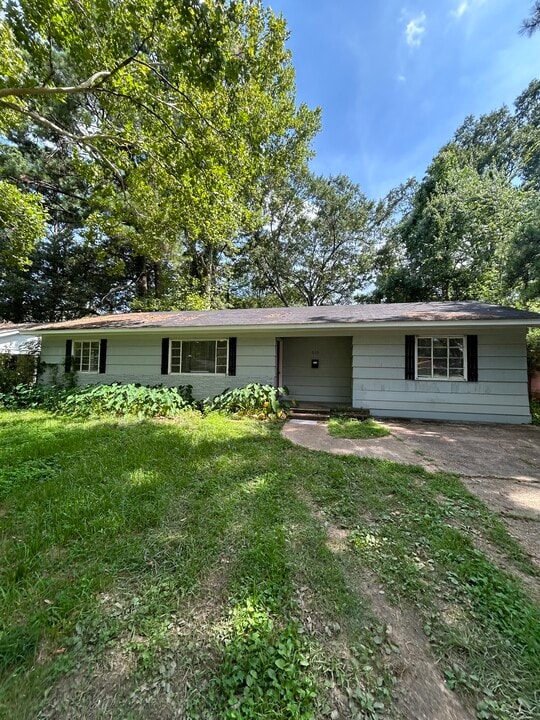515 Woodward Ave in Jackson, MS - Building Photo