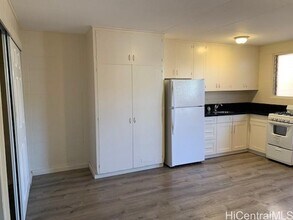 1632 Frog Ln in Honolulu, HI - Building Photo - Building Photo