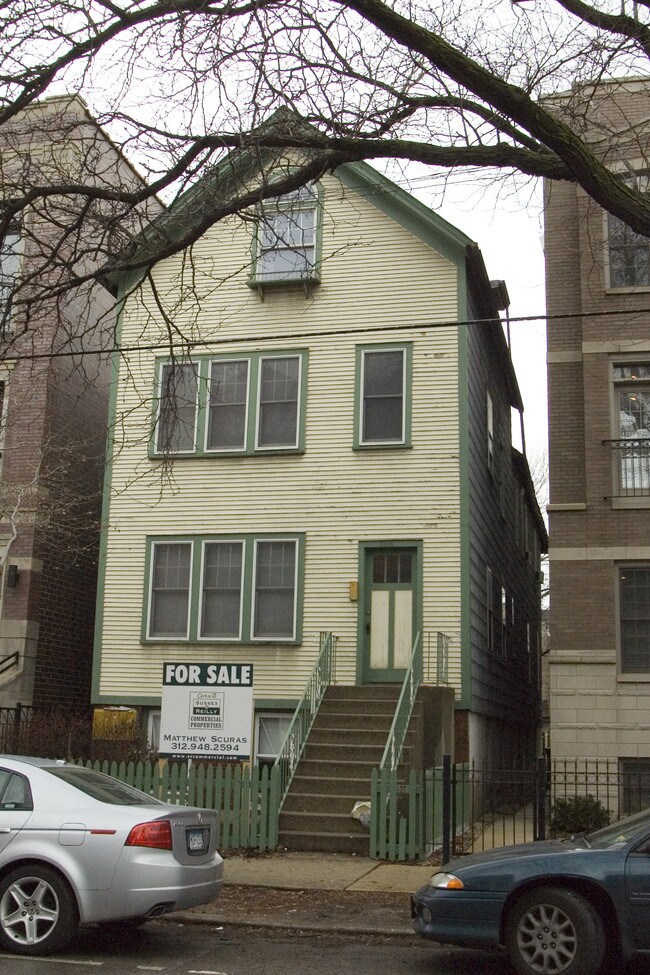 2538 N Southport Ave in Chicago, IL - Building Photo - Building Photo