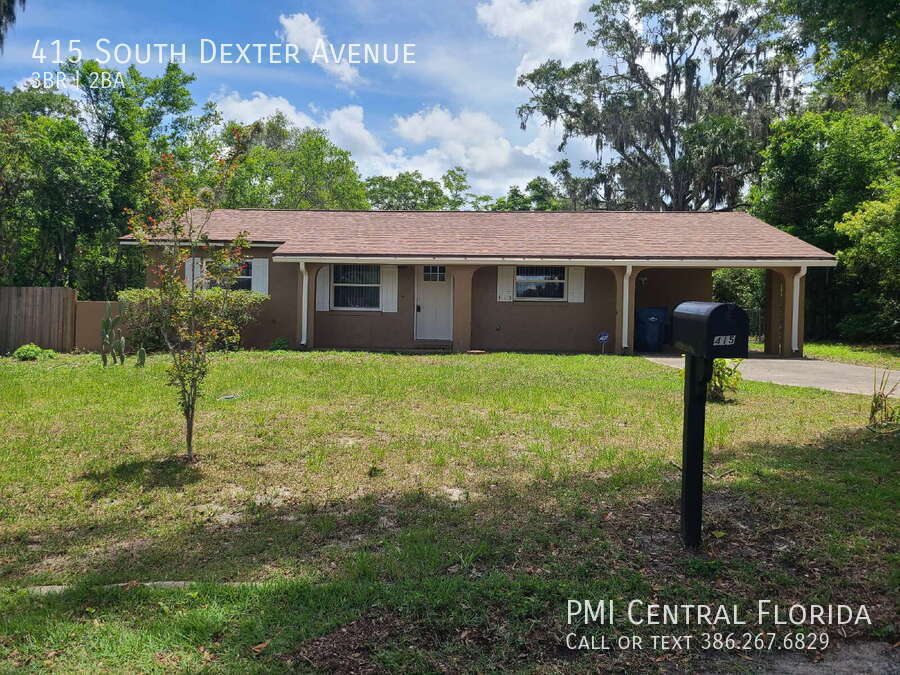 415 S Dexter Ave in DeLand, FL - Foto de edificio