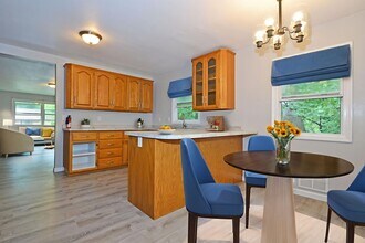 1207 Circle Terrace Blvd NE-Unit -1209 in Columbia Heights, MN - Building Photo - Building Photo