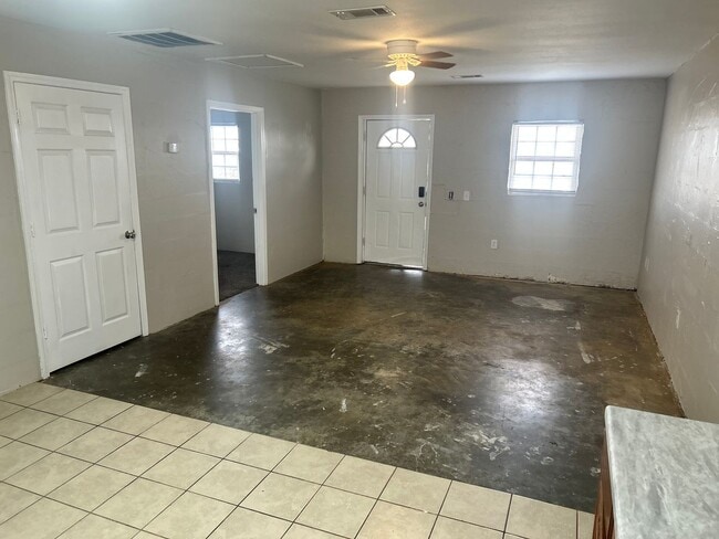 1104 Sullens Dr in Hoxie, AR - Building Photo - Building Photo